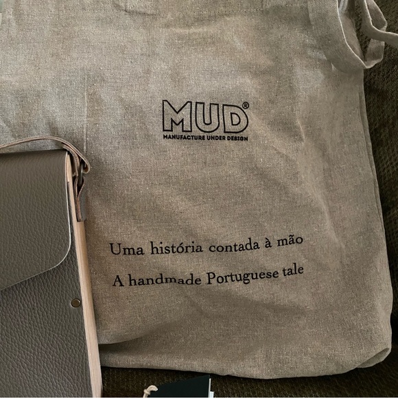 Portuguese Cork/Leather Shoulder Messenger Bag - Picture 10 of 11